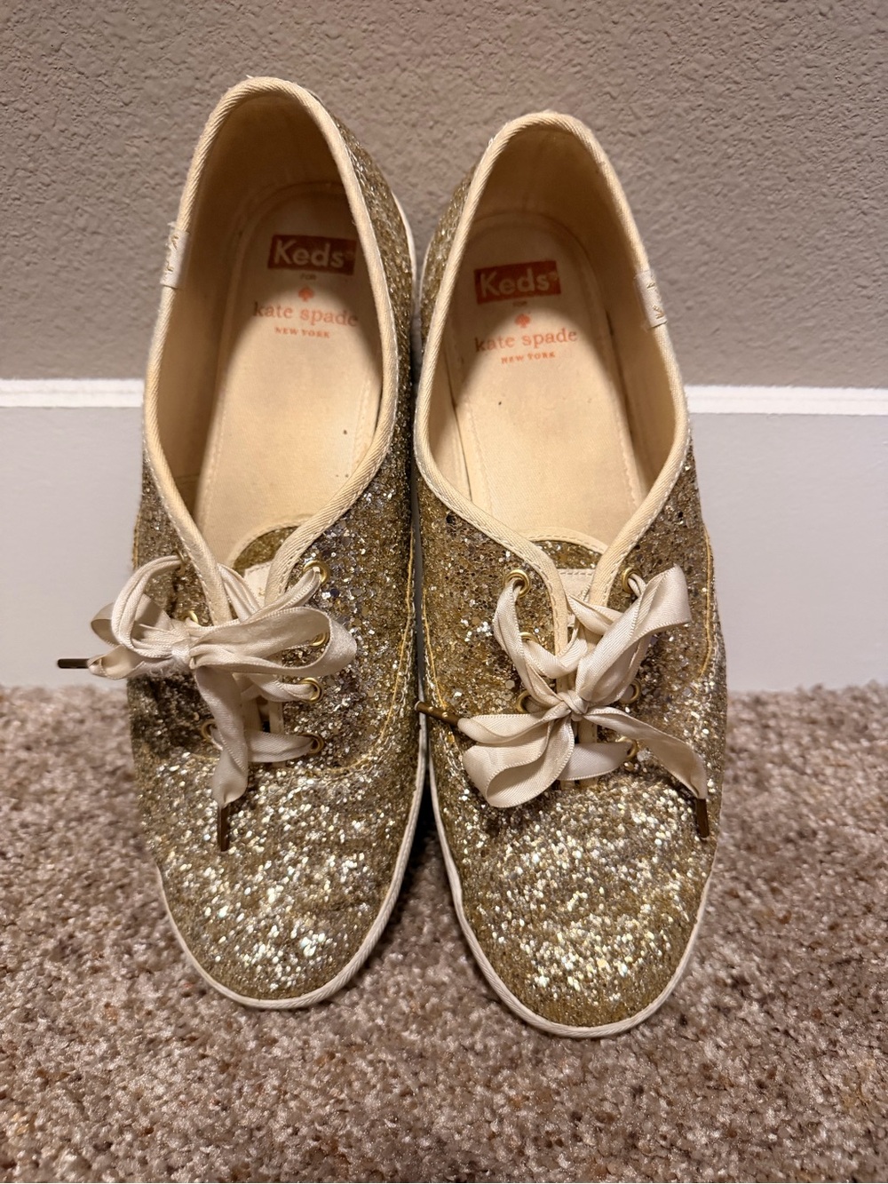 Kate Spade x Keds Gold Glitter Sneakers – Women’s Size 10